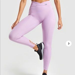 Gym shark leggings